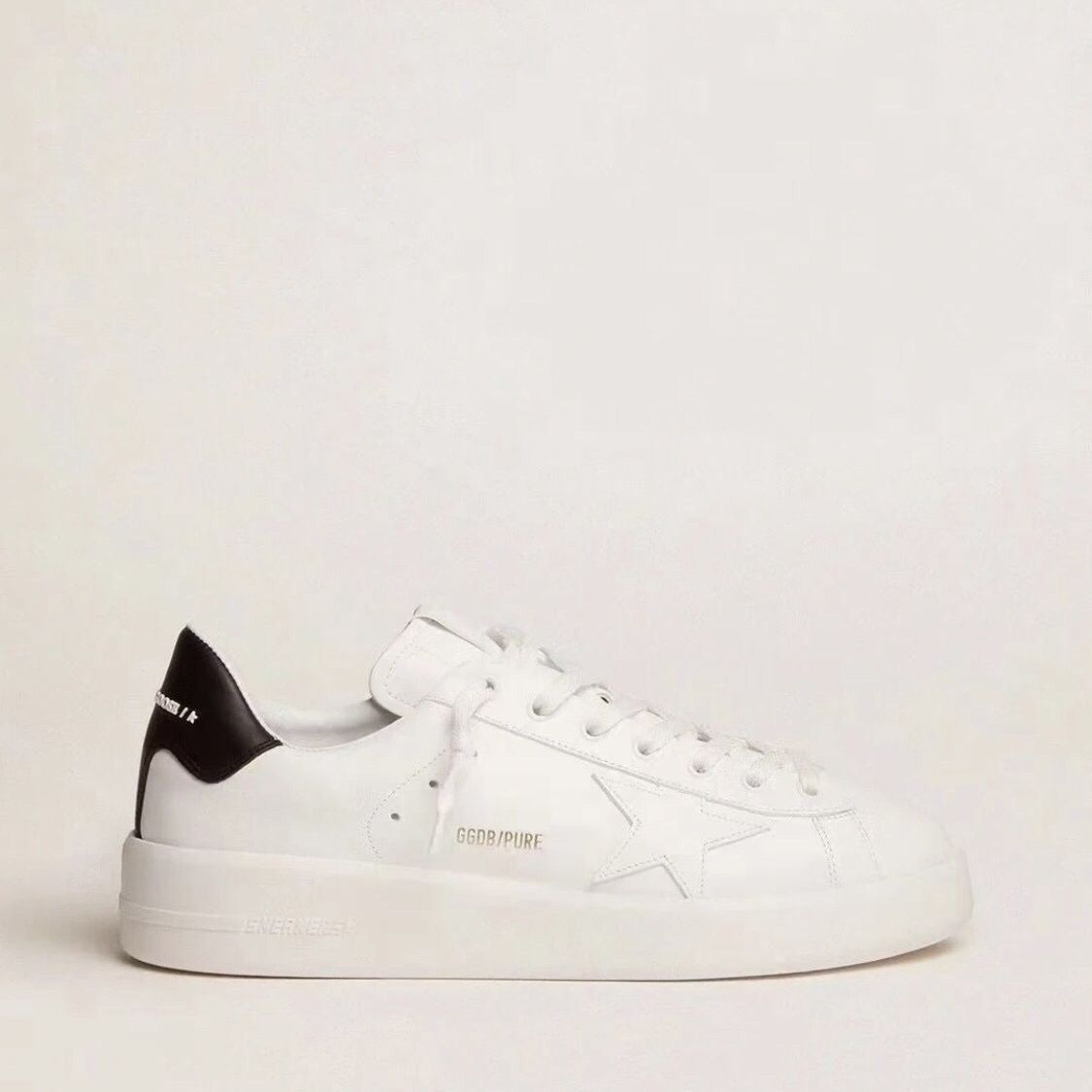 Golden Goose sneaker