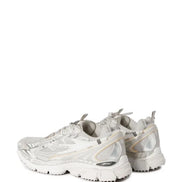 Off-white be right back