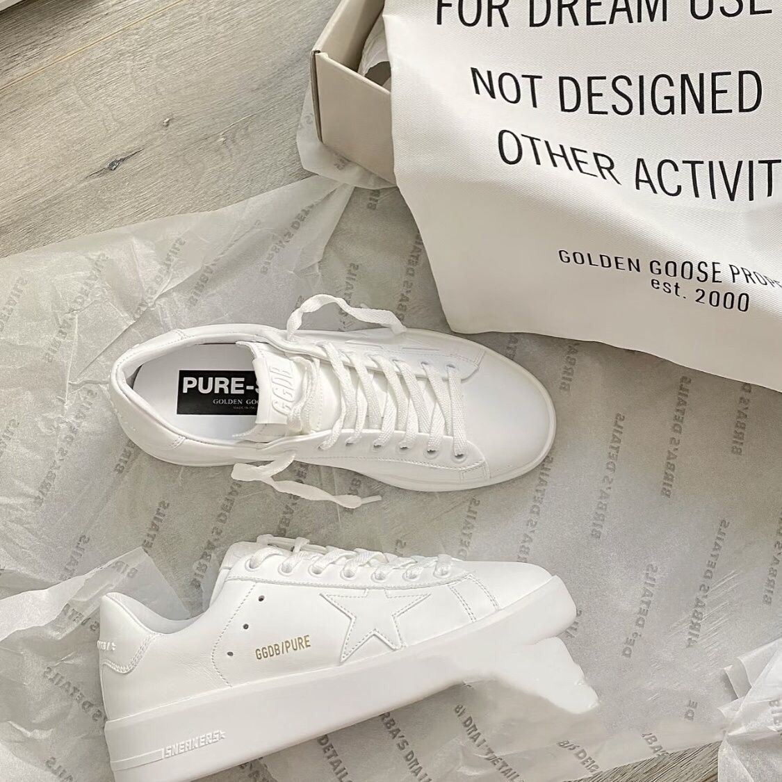 Golden Goose sneaker