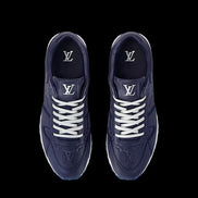 Louis Vuitton Run away