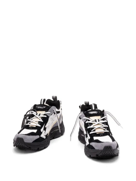 OFF-White be right back