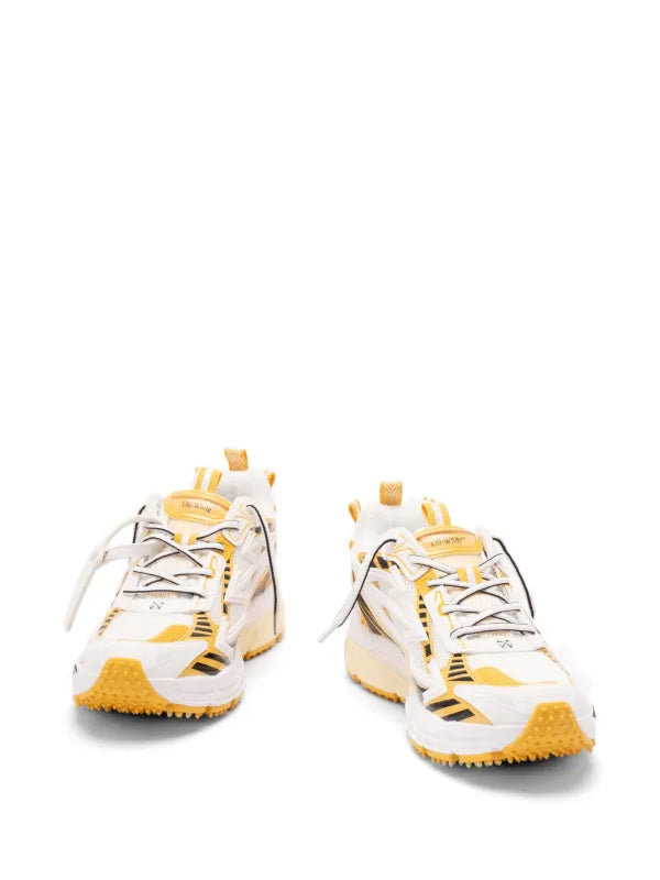 OFF-White be right back