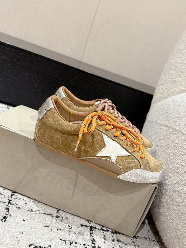 Golden Goose sneaker