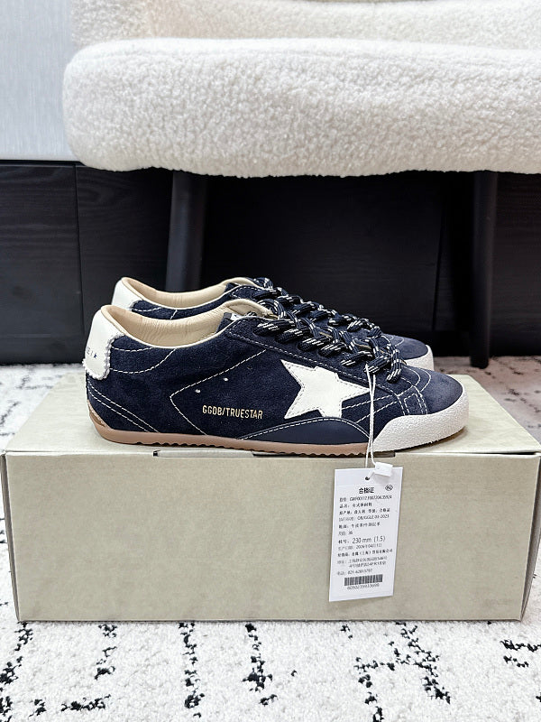 Golden Goose sneaker