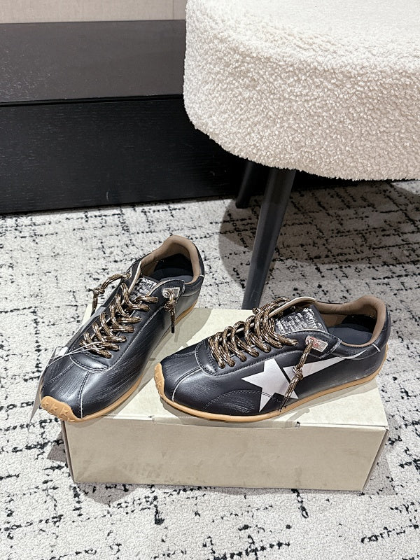 Golden Goose sneaker