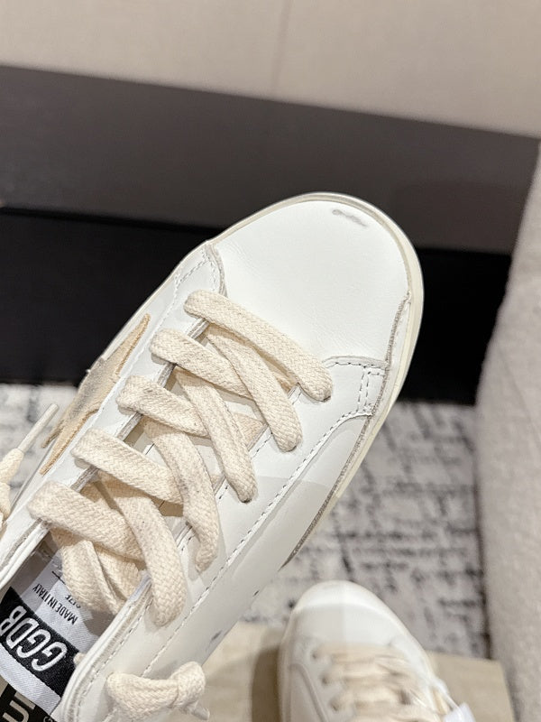 Golden Goose sneaker