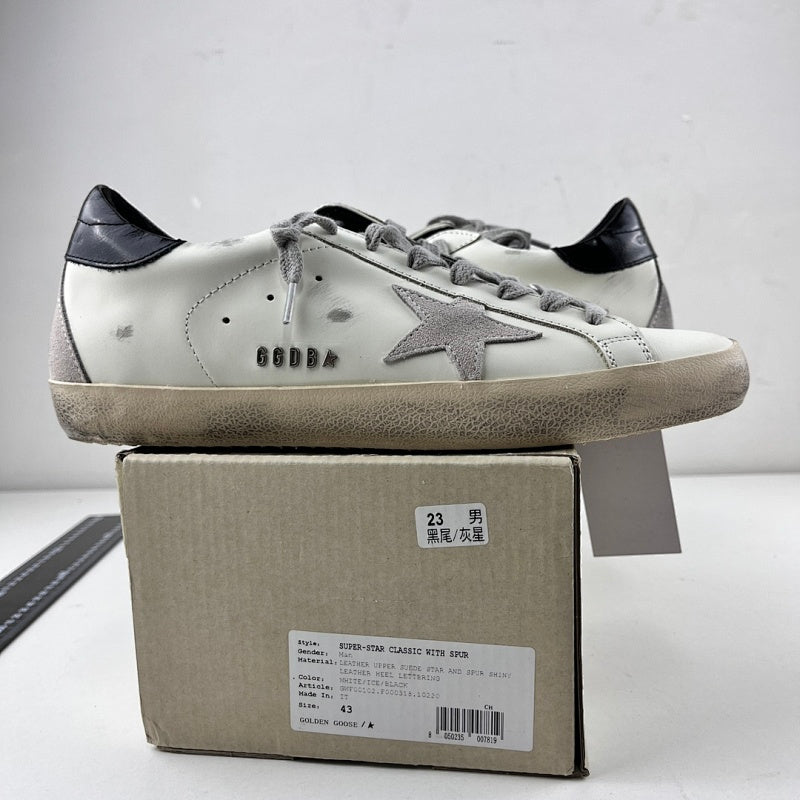 Golden Goose sneaker