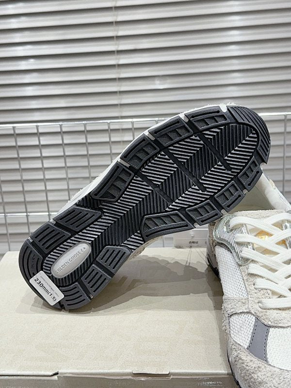 Golden Goose sneaker