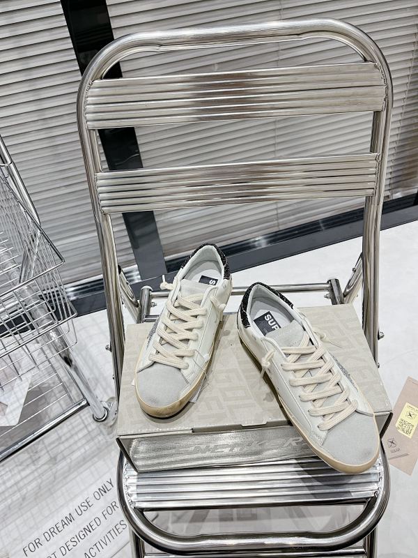 Golden Goose sneaker