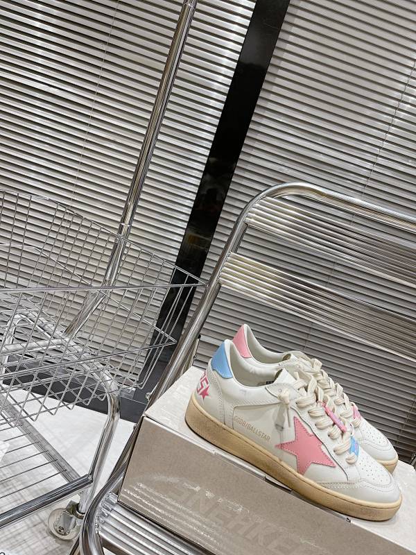 Golden Goose sneaker
