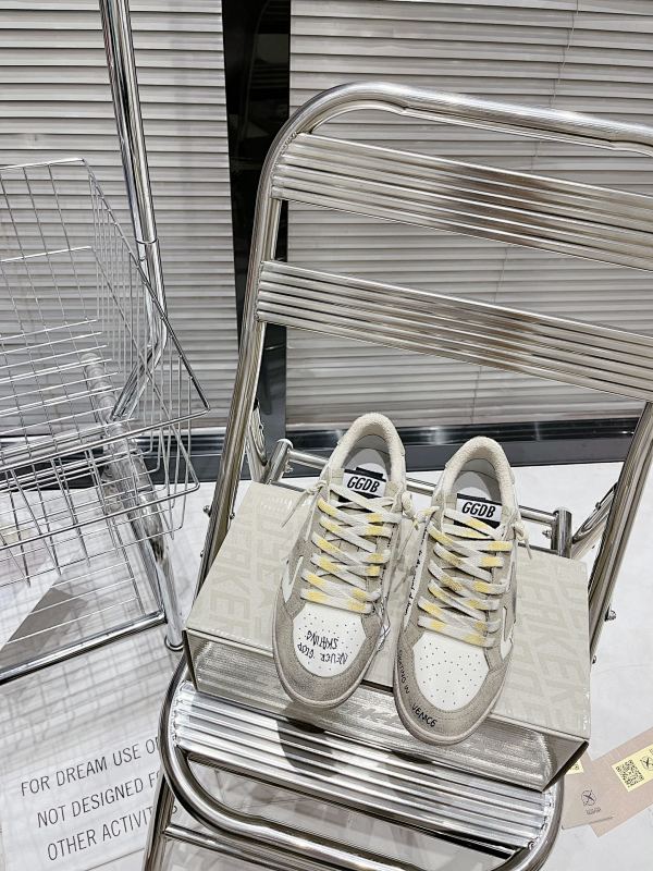 Golden Goose sneaker