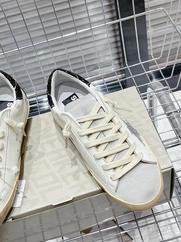 Golden Goose sneaker