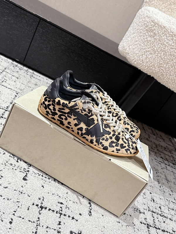 Golden Goose sneaker