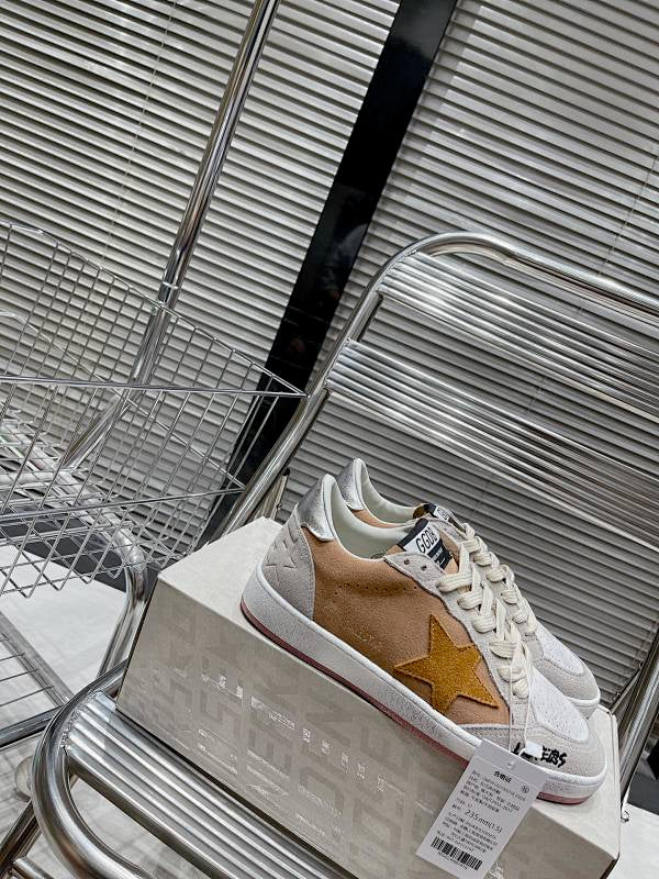 Golden Goose sneaker