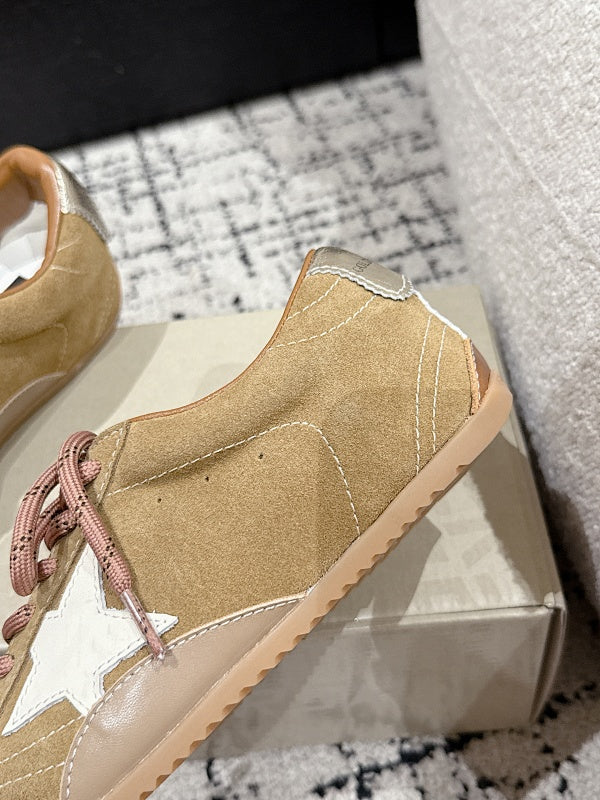 Golden Goose sneaker