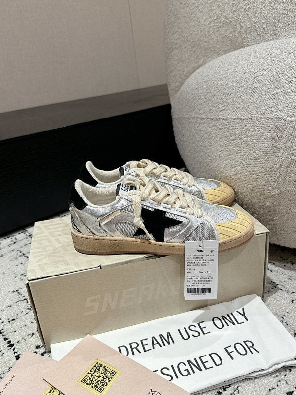 Golden Goose sneaker