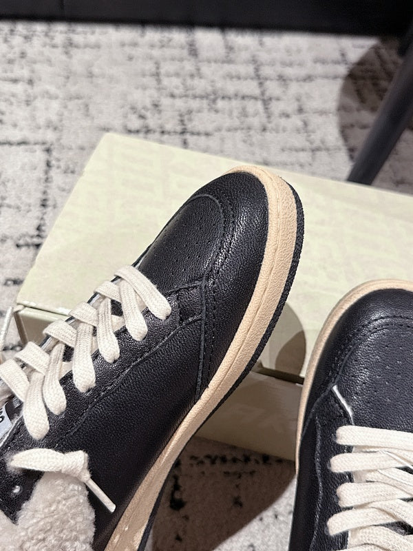 Golden Goose sneaker