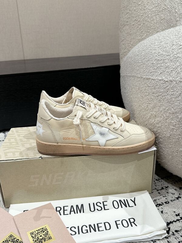 Golden Goose sneaker