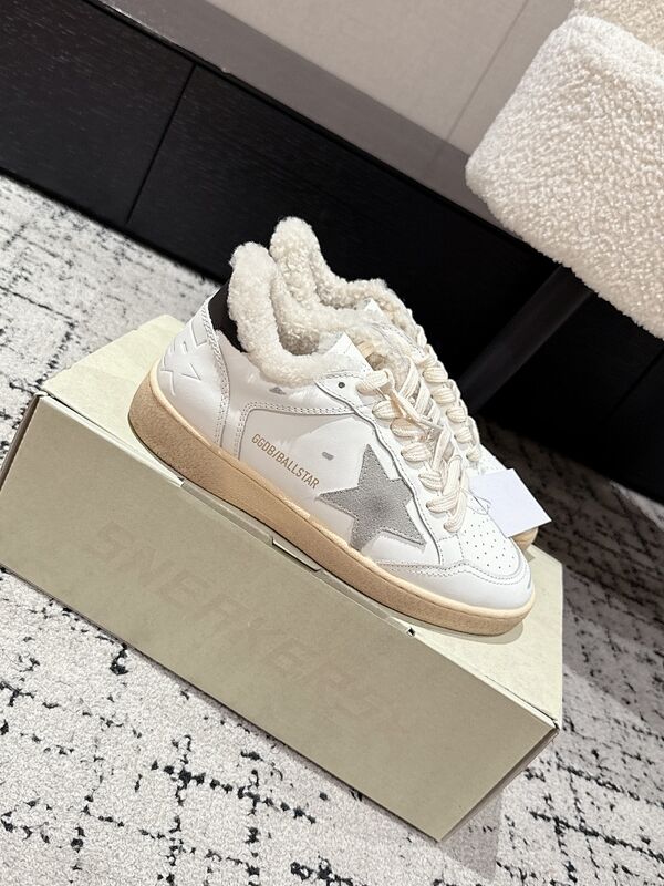 Golden Goose sneaker