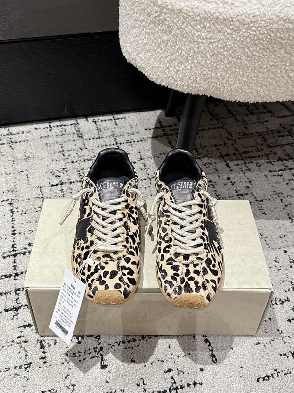 Golden Goose sneaker