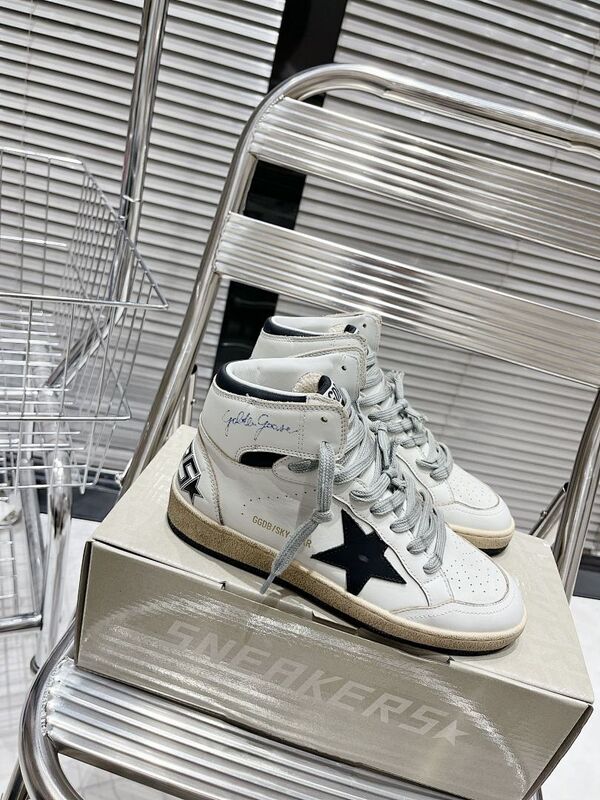 Golden Goose sneaker