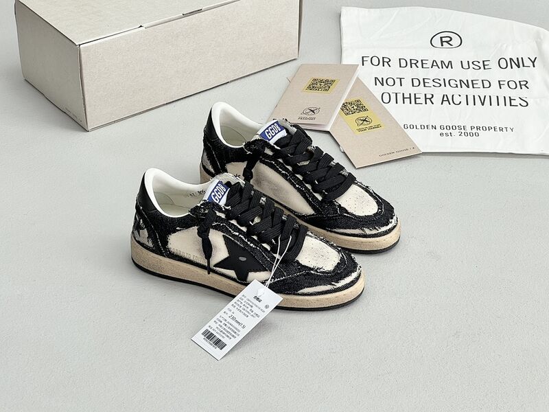 Golden Goose sneaker